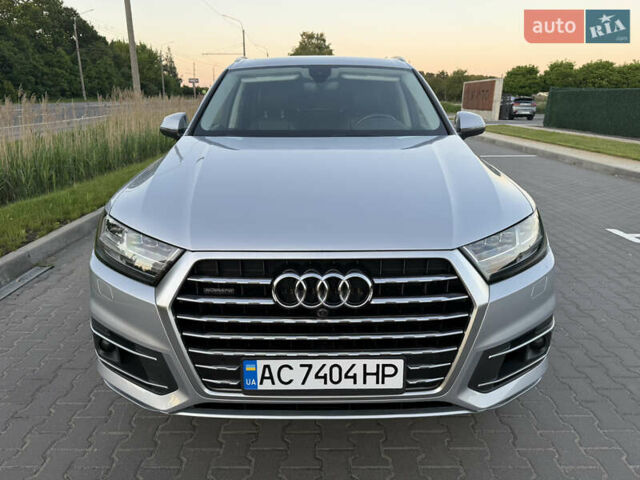 Сірий Ауді Ку 7, об'ємом двигуна 3 л та пробігом 175 тис. км за 24500 $, фото 1 на Automoto.ua