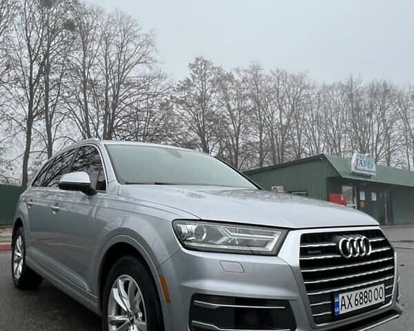 Серый Ауди Ку 7, объемом двигателя 3 л и пробегом 112 тыс. км за 29500 $, фото 1 на Automoto.ua