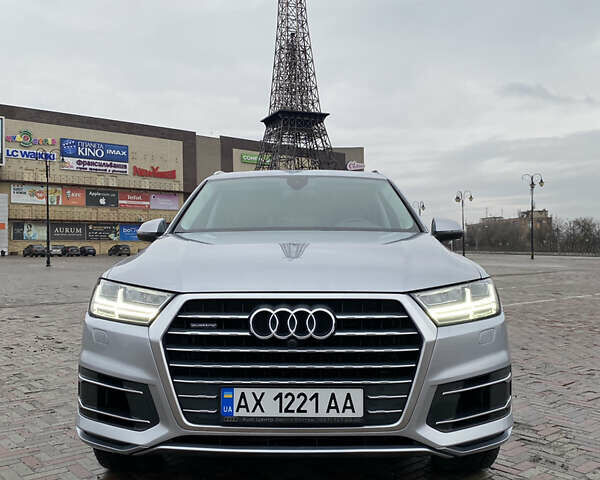 Ауди Ку 7 2018 в Харькове на Automoto.ua Серый Ауди Ку 7, объемом двигателя 3 л и пробегом 91 тыс. км за 42000 $, фото 1 на Automoto.ua