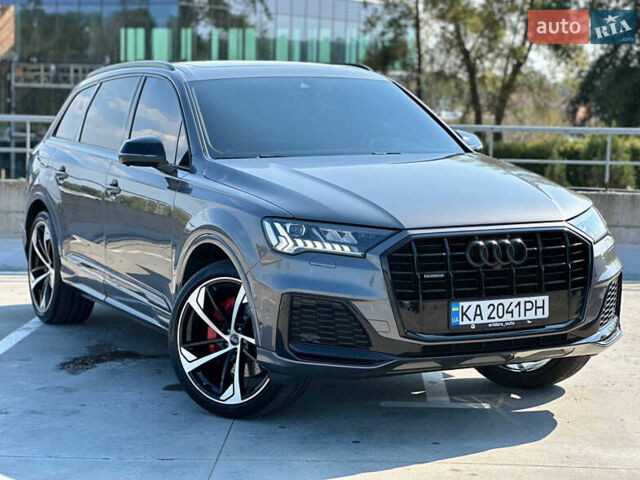 Сірий Ауді Ку 7, об'ємом двигуна 3 л та пробігом 80 тис. км за 39500 $, фото 1 на Automoto.ua