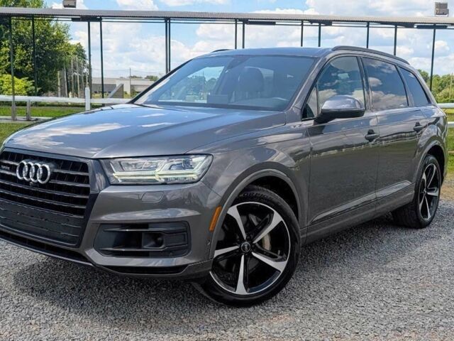Ауди Ку 7 2019 в Киеве на Automoto.ua Серый Ауди Ку 7, объемом двигателя 3 л и пробегом 36 тыс. км за 13000 $, фото 1 на Automoto.ua