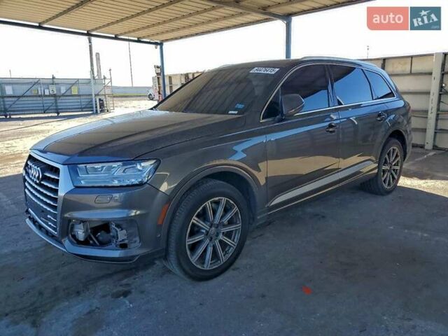 Серый Ауди Ку 7, объемом двигателя 3 л и пробегом 76 тыс. км за 8600 $, фото 1 на Automoto.ua