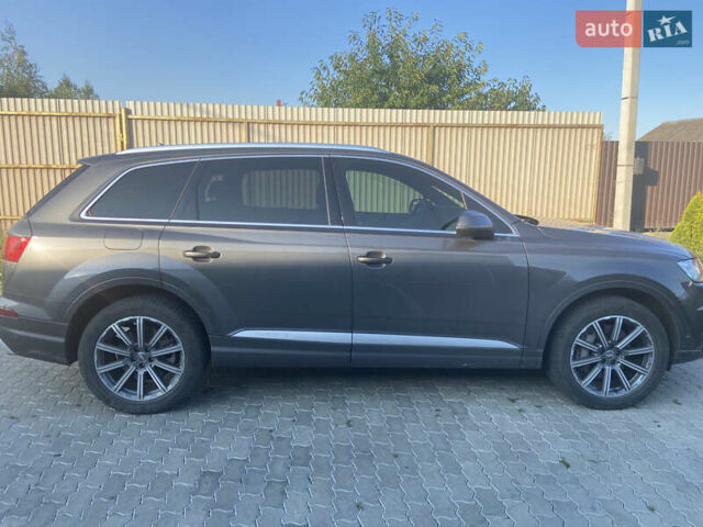 Серый Ауди Ку 7, объемом двигателя 1.98 л и пробегом 90 тыс. км за 38000 $, фото 1 на Automoto.ua