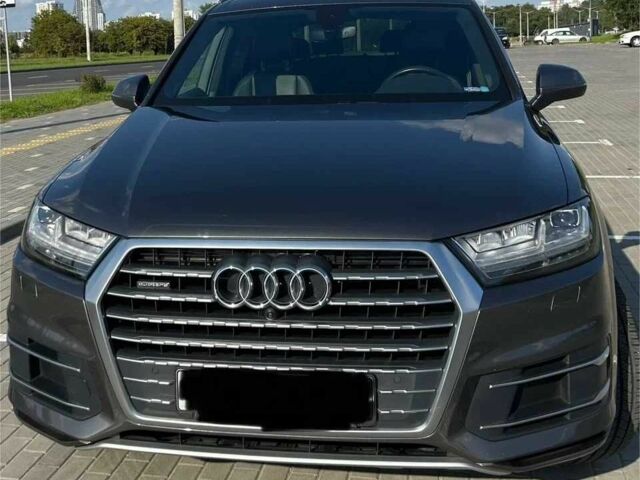 Ауди Ку 7 2019 в Киеве на Automoto.ua Серый Ауди Ку 7, объемом двигателя 2 л и пробегом 124 тыс. км за 26500 $, фото 1 на Automoto.ua