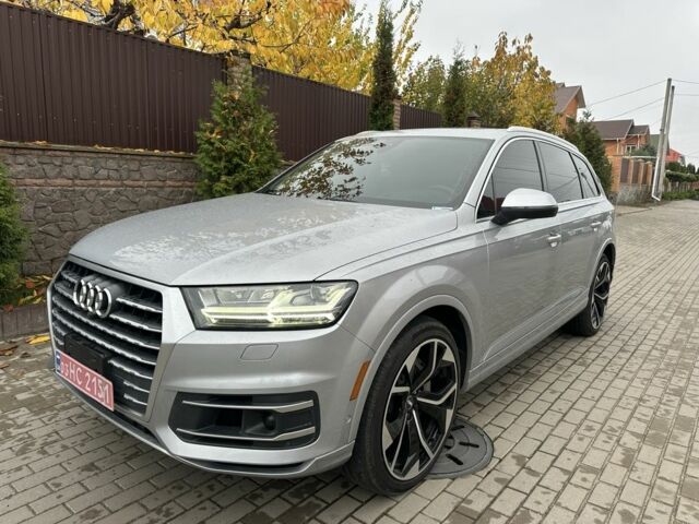 Серый Ауди Ку 7, объемом двигателя 3 л и пробегом 160 тыс. км за 28500 $, фото 1 на Automoto.ua