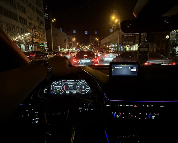 Сірий Ауді Ку 7, об'ємом двигуна 3 л та пробігом 97 тис. км за 31000 $, фото 1 на Automoto.ua