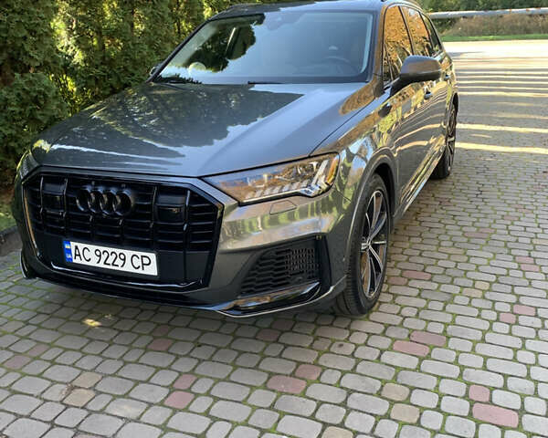 Серый Ауди Ку 7, объемом двигателя 3 л и пробегом 115 тыс. км за 57500 $, фото 1 на Automoto.ua