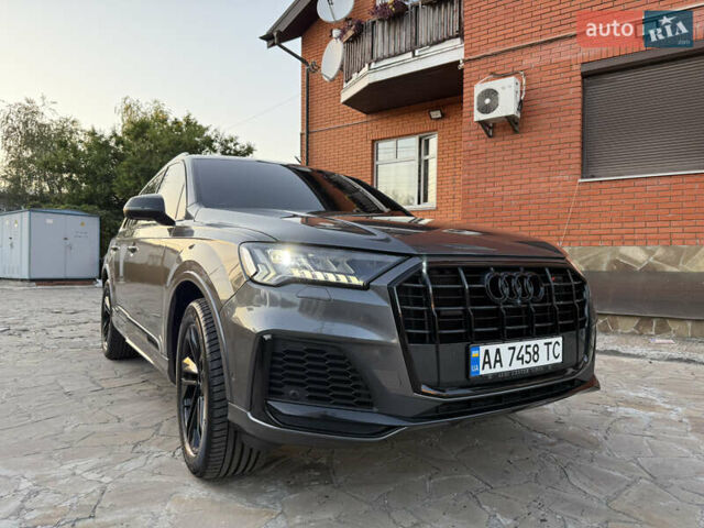 Сірий Ауді Ку 7, об'ємом двигуна 1.98 л та пробігом 75 тис. км за 51000 $, фото 1 на Automoto.ua