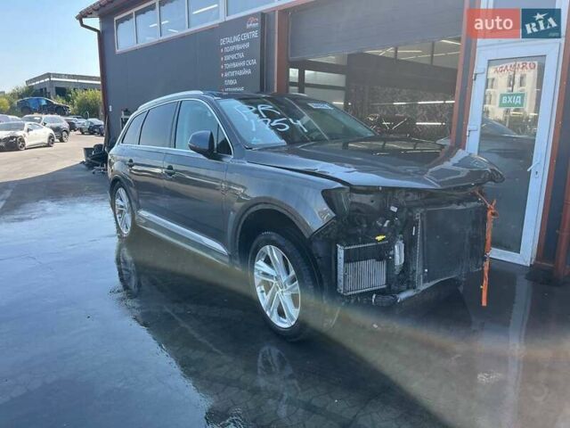 Сірий Ауді Ку 7, об'ємом двигуна 3 л та пробігом 106 тис. км за 38500 $, фото 1 на Automoto.ua