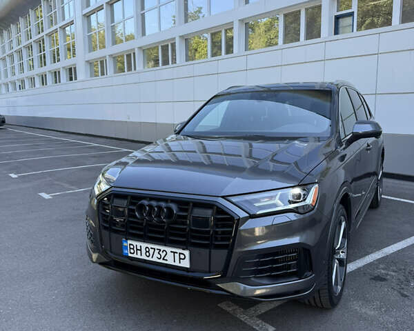 Сірий Ауді Ку 7, об'ємом двигуна 3 л та пробігом 47 тис. км за 56500 $, фото 1 на Automoto.ua