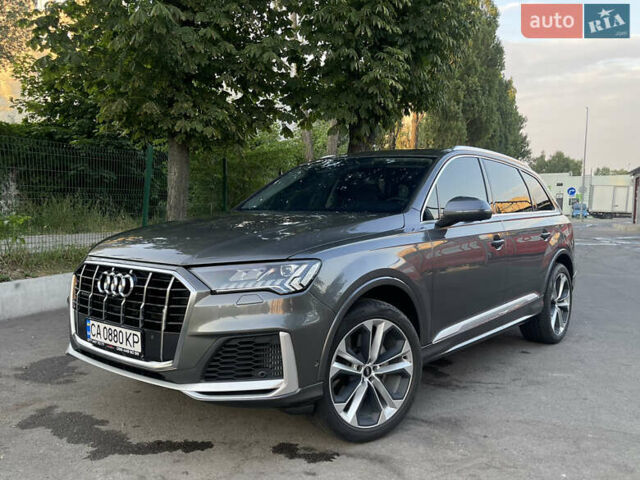 Серый Ауди Ку 7, объемом двигателя 3 л и пробегом 38 тыс. км за 51490 $, фото 1 на Automoto.ua