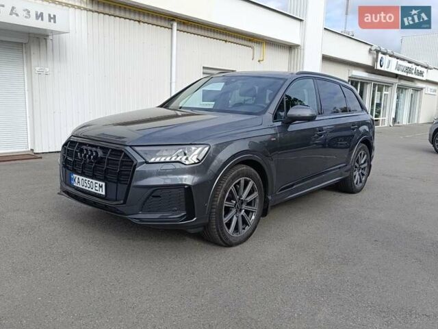 Ауді Ку 7 2021 у Кременчуге на Automoto.ua Сірий Ауді Ку 7, об'ємом двигуна 2.97 л та пробігом 165 тис. км за 62000 $, фото 1 на Automoto.ua