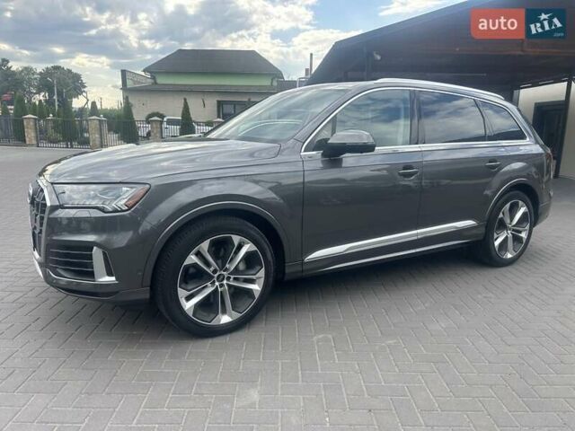 Серый Ауди Ку 7, объемом двигателя 3 л и пробегом 8 тыс. км за 62700 $, фото 1 на Automoto.ua