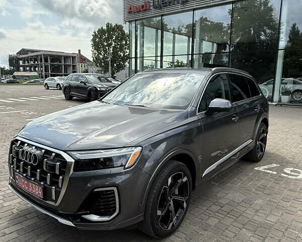 Серый Ауди Ку 7, объемом двигателя 3 л и пробегом 4 тыс. км за 66000 $, фото 1 на Automoto.ua