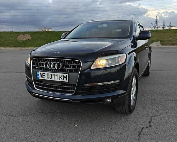 Синий Ауди Ку 7, объемом двигателя 3.6 л и пробегом 218 тыс. км за 11500 $, фото 1 на Automoto.ua