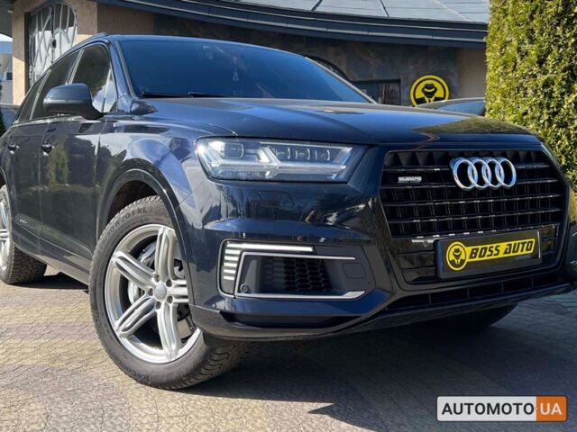 Синий Ауди Ку 7, объемом двигателя 3 л и пробегом 244 тыс. км за 39700 $, фото 1 на Automoto.ua