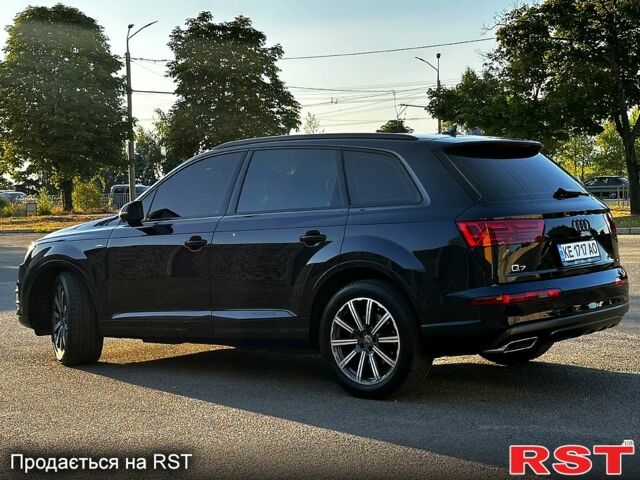 Синий Ауди Ку 7, объемом двигателя 3 л и пробегом 151 тыс. км за 42900 $, фото 1 на Automoto.ua