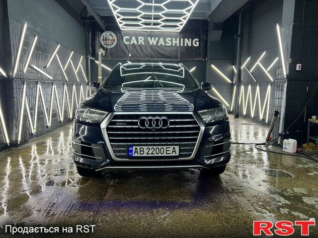 Синий Ауди Ку 7, объемом двигателя 3 л и пробегом 226 тыс. км за 26500 $, фото 1 на Automoto.ua