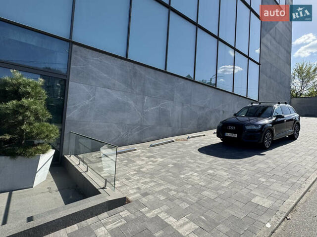 Синий Ауди Ку 7, объемом двигателя 3 л и пробегом 135 тыс. км за 34500 $, фото 1 на Automoto.ua