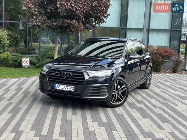 Синий Ауди Ку 7, объемом двигателя 3 л и пробегом 299 тыс. км за 33999 $, фото 1 на Automoto.ua