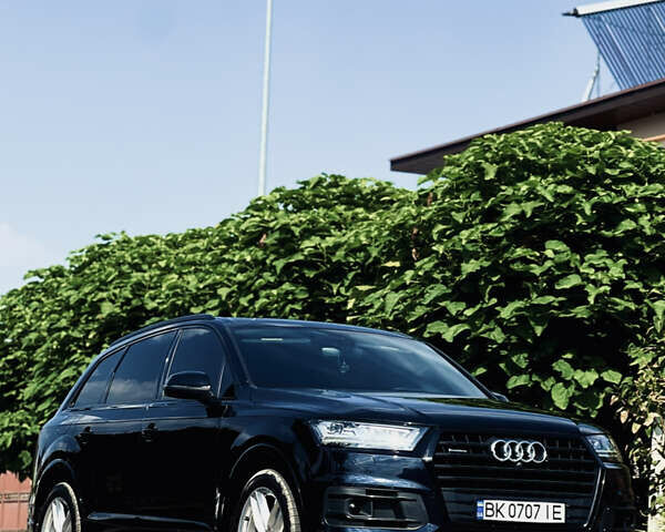 Синий Ауди Ку 7, объемом двигателя 3 л и пробегом 85 тыс. км за 38000 $, фото 1 на Automoto.ua