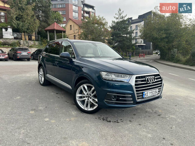 Синий Ауди Ку 7, объемом двигателя 3 л и пробегом 140 тыс. км за 35000 $, фото 1 на Automoto.ua