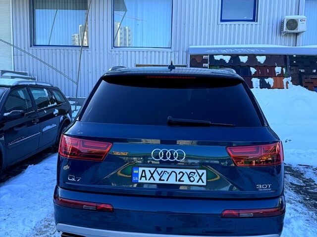 Синий Ауди Ку 7, объемом двигателя 3 л и пробегом 17000 тыс. км за 32000 $, фото 1 на Automoto.ua