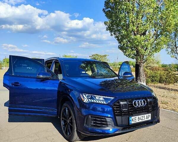 Синий Ауди Ку 7, объемом двигателя 3 л и пробегом 43 тыс. км за 63000 $, фото 1 на Automoto.ua