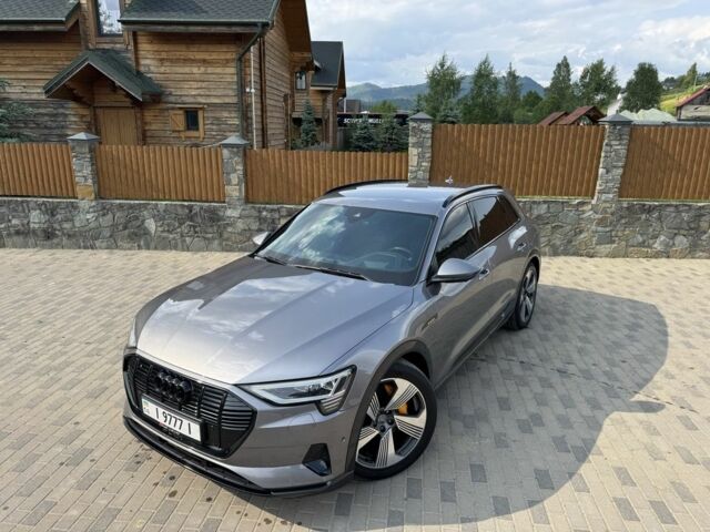 Серый Ауди Кватро, объемом двигателя 0 л и пробегом 100 тыс. км за 32500 $, фото 1 на Automoto.ua