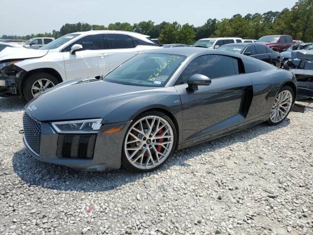 Сірий Ауді R8, об'ємом двигуна 52 л та пробігом 39 тис. км за 108600 $, фото 1 на Automoto.ua