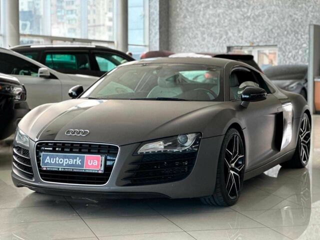 Сірий Ауді R8, об'ємом двигуна 4.2 л та пробігом 102 тис. км за 39240 $, фото 1 на Automoto.ua