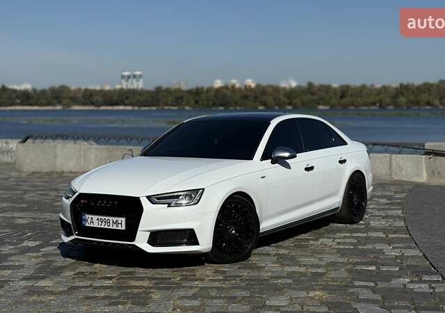 Белый Ауди С4, объемом двигателя 3 л и пробегом 201 тыс. км за 31500 $, фото 1 на Automoto.ua