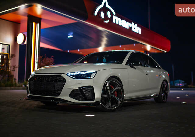 Белый Ауди С4, объемом двигателя 3 л и пробегом 75 тыс. км за 28900 $, фото 1 на Automoto.ua