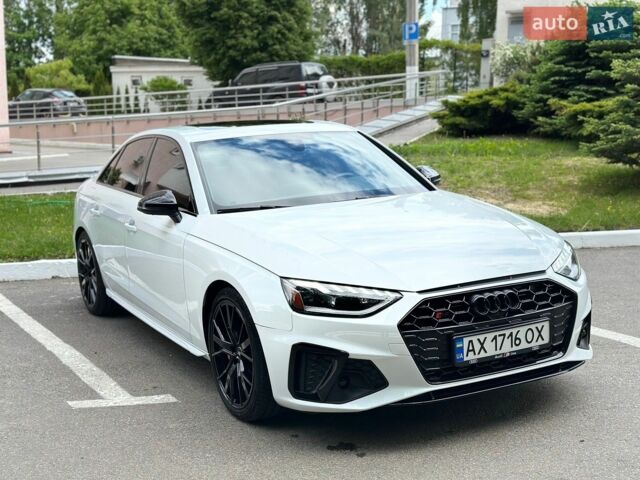 Белый Ауди С4, объемом двигателя 3 л и пробегом 82 тыс. км за 35000 $, фото 1 на Automoto.ua