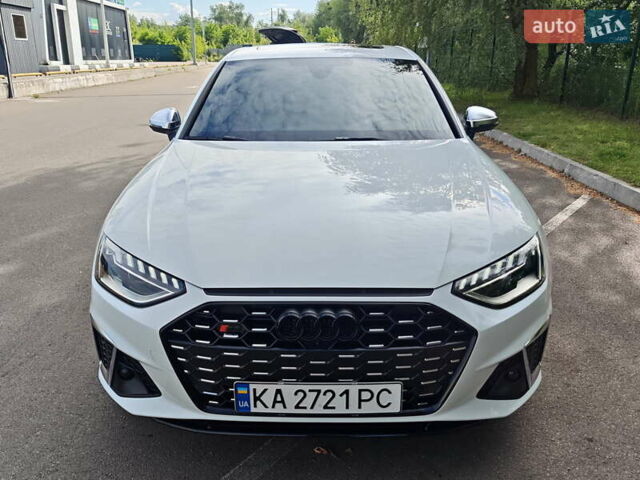 Білий Ауді С4, об'ємом двигуна 3 л та пробігом 15 тис. км за 43000 $, фото 1 на Automoto.ua