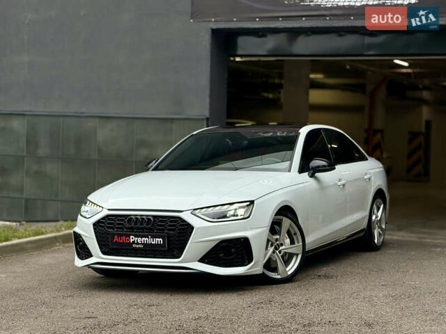 Белый Ауди С4, объемом двигателя 3 л и пробегом 77 тыс. км за 34000 $, фото 1 на Automoto.ua