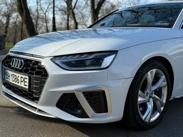 Белый Ауди С4, объемом двигателя 3 л и пробегом 58 тыс. км за 30900 $, фото 1 на Automoto.ua