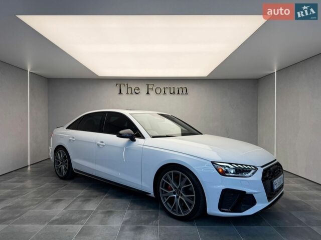 Белый Ауди С4, объемом двигателя 3 л и пробегом 55 тыс. км за 33700 $, фото 1 на Automoto.ua