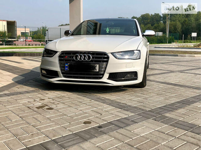 Білий Ауді S4, об'ємом двигуна 3 л та пробігом 91 тис. км за 29200 $, фото 1 на Automoto.ua