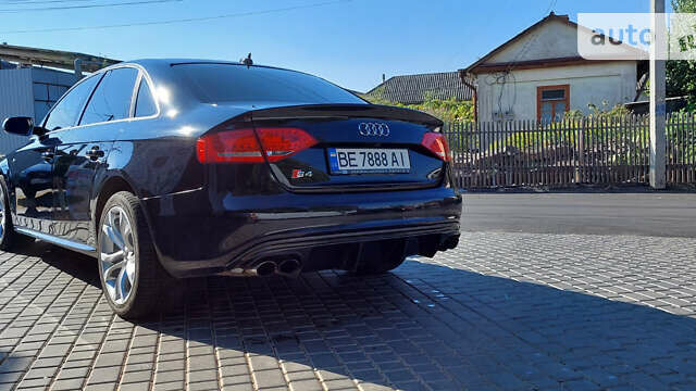 Чорний Ауді S4, об'ємом двигуна 3 л та пробігом 168 тис. км за 13500 $, фото 1 на Automoto.ua