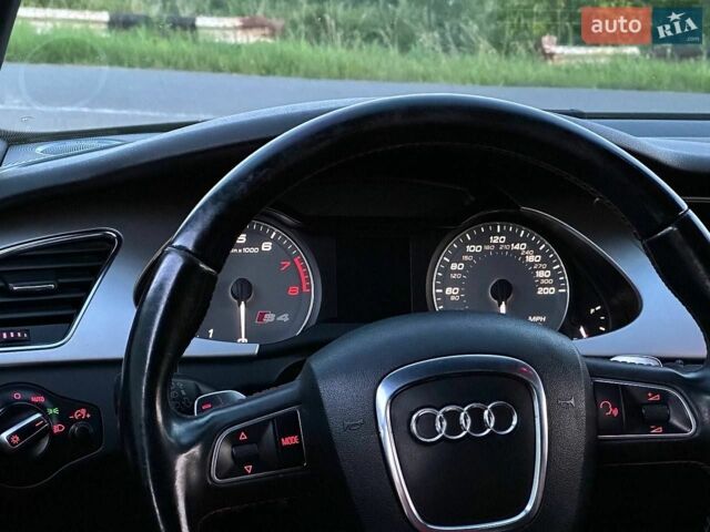 Черный Ауди С4, объемом двигателя 3 л и пробегом 250 тыс. км за 10800 $, фото 1 на Automoto.ua