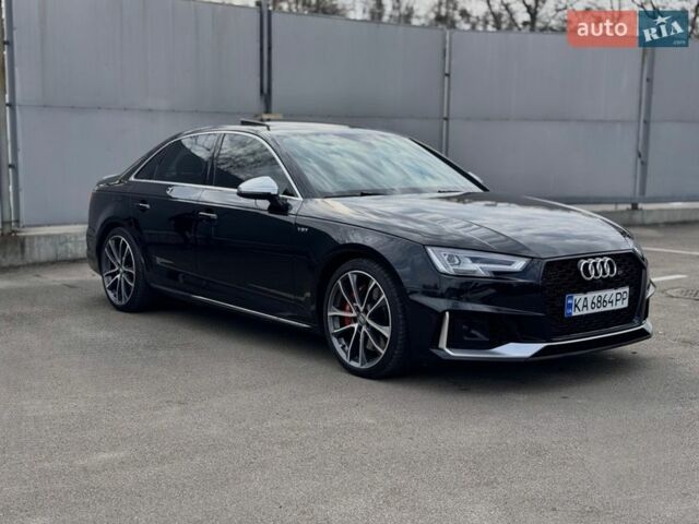 Черный Ауди С4, объемом двигателя 3 л и пробегом 84 тыс. км за 29999 $, фото 1 на Automoto.ua