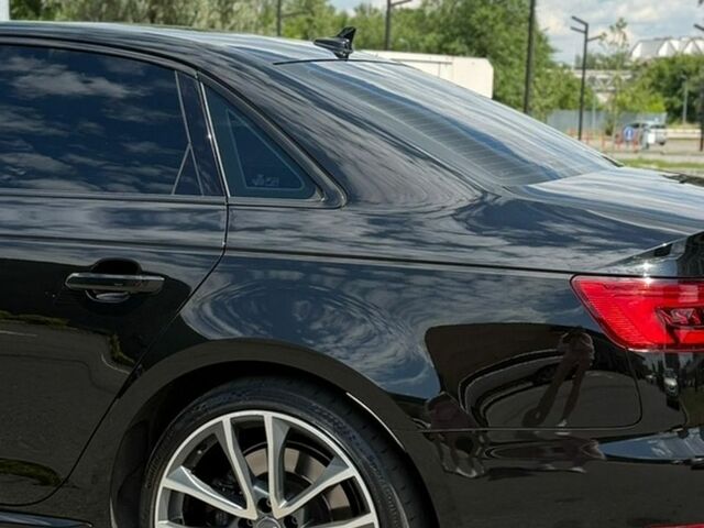 Чорний Ауді С4, об'ємом двигуна 3 л та пробігом 97 тис. км за 25000 $, фото 1 на Automoto.ua