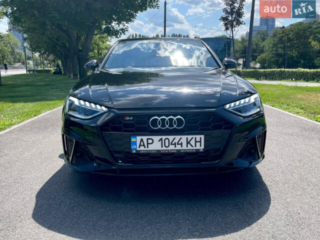 Черный Ауди С4, объемом двигателя 3 л и пробегом 165 тыс. км за 27500 $, фото 1 на Automoto.ua
