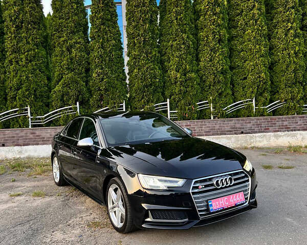 Черный Ауди С4, объемом двигателя 3 л и пробегом 123 тыс. км за 25600 $, фото 1 на Automoto.ua