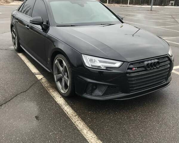 Черный Ауди С4, объемом двигателя 3 л и пробегом 125 тыс. км за 25999 $, фото 1 на Automoto.ua