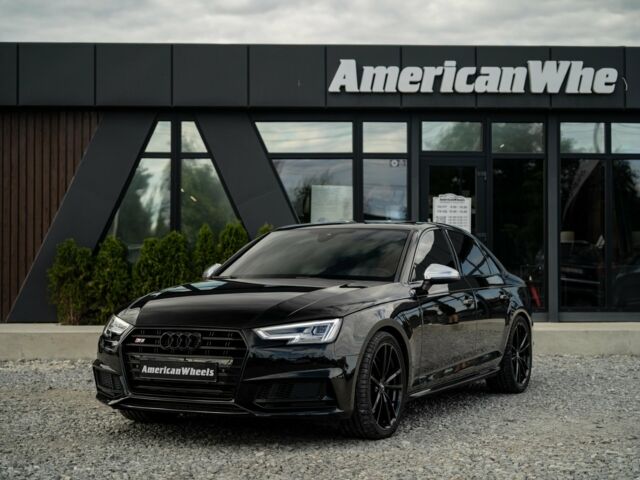 Чорний Ауді С4, об'ємом двигуна 3 л та пробігом 130 тис. км за 27900 $, фото 1 на Automoto.ua