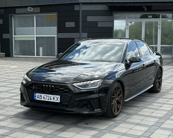 Черный Ауди С4, объемом двигателя 3 л и пробегом 73 тыс. км за 34970 $, фото 1 на Automoto.ua