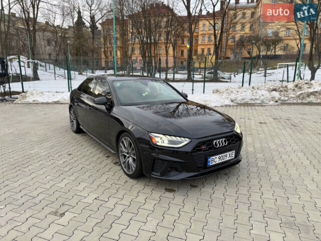 Черный Ауди С4, объемом двигателя 3 л и пробегом 65 тыс. км за 35000 $, фото 1 на Automoto.ua