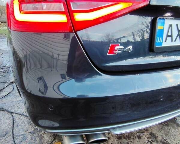 Красный Ауди С4, объемом двигателя 3 л и пробегом 154 тыс. км за 14500 $, фото 1 на Automoto.ua